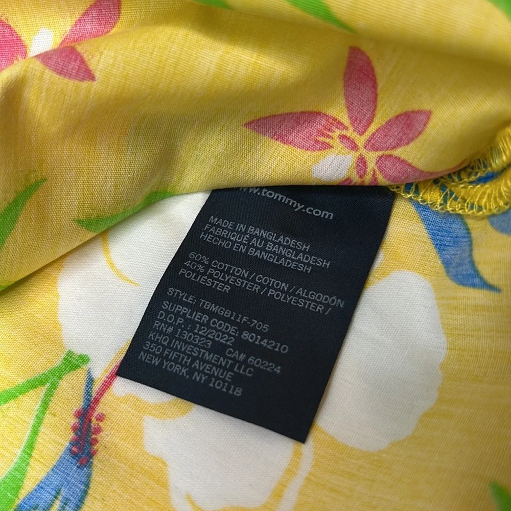 Tommy Hilfiger Boys' Short Sleeve Woven Button-Down Shirt - Picture 6 of 8